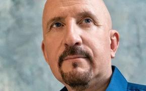 Популярный певец Жека: Моих слушателей бездушие искусственного интеллекта не интересует